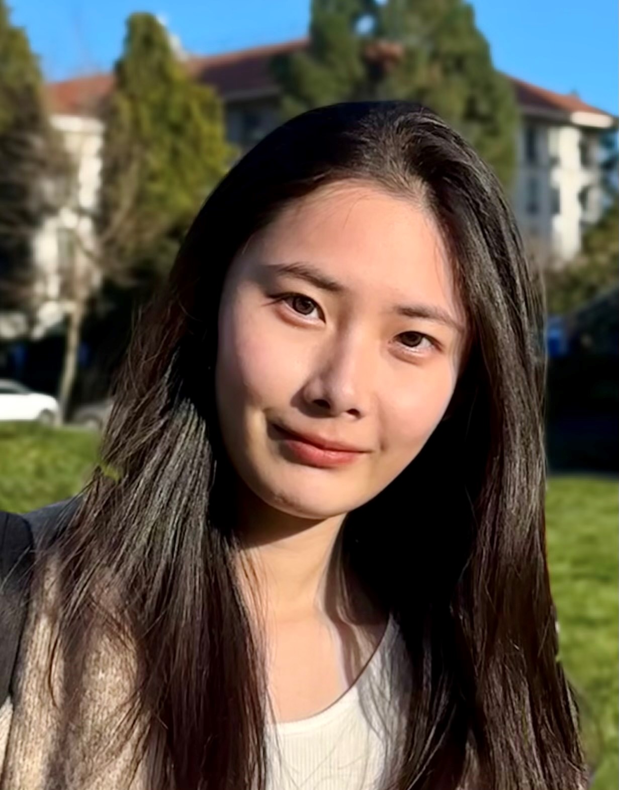 Yifan Fang
